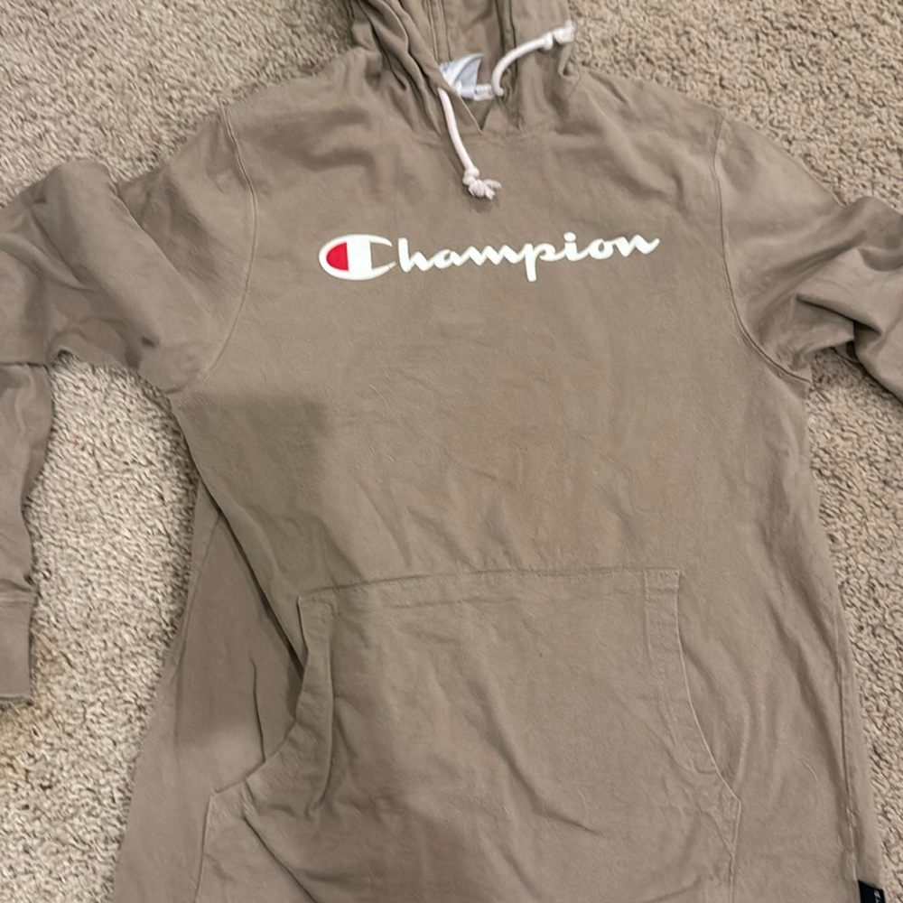Champion LongSleeve Hooded Shirt